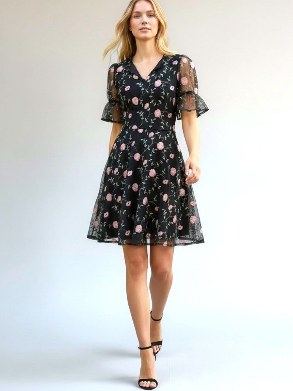 Bodyform NWOT Black & Pink Floral Embroidered Fit&Flare Mini Dress, S/US6/EU36